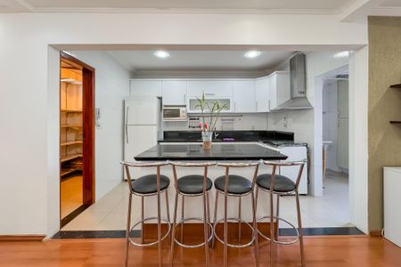 Apartamento à venda com 118m², 2 quartos e sem vaga Apartamento à venda com 118m², 2 quartos e sem vagaCozinha