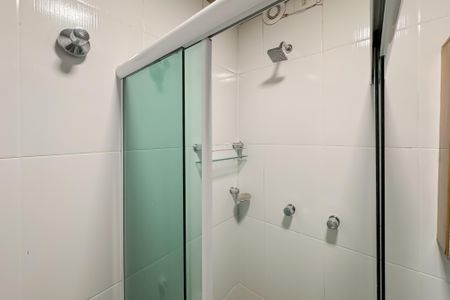 Apartamento à venda com 118m², 2 quartos e sem vaga Apartamento à venda com 118m², 2 quartos e sem vagaBanheiro Social