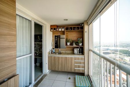 Apartamento à venda com 73m², 2 quartos e 2 vagasVaranda