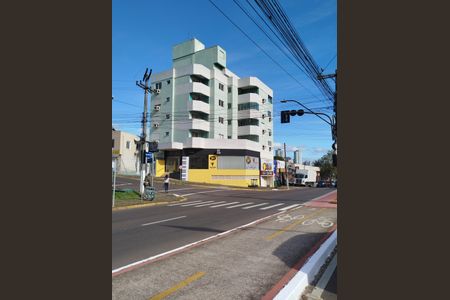 Apartamento para alugar com 60m², 2 quartos e 1 vaga Apartamento para alugar com 60m², 2 quartos e 1 vagaFachada