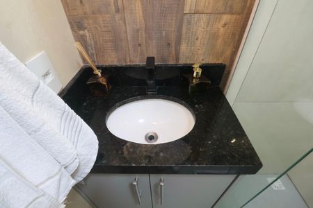 Apartamento para alugar com 50m², 2 quartos e 1 vaga Apartamento para alugar com 50m², 2 quartos e 1 vagaBanheiro Social