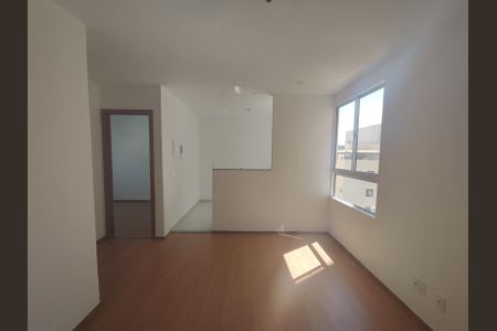 Sala de apartamento à venda com 2 quartos, 46m² em Alvorada, Contagem