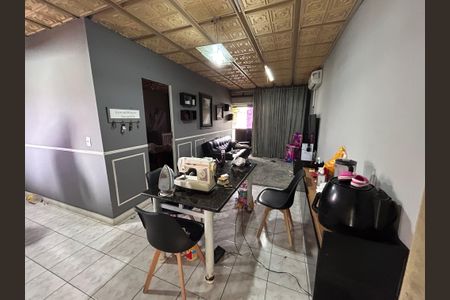 Sala de casa à venda com 3 quartos, 360m² em Vila Augusta, Guarulhos