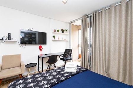 Studio para alugar com 21m², 1 quarto e 1 vaga Studio para alugar com 21m², 1 quarto e 1 vagaStudio