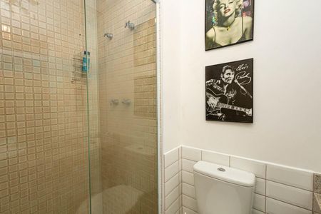 Studio para alugar com 21m², 1 quarto e 1 vaga Studio para alugar com 21m², 1 quarto e 1 vagaBanheiro