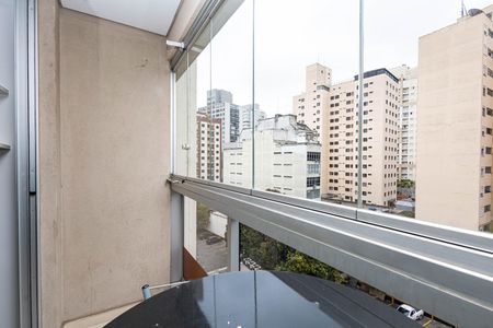 Studio para alugar com 21m², 1 quarto e 1 vaga Studio para alugar com 21m², 1 quarto e 1 vagaVaranda