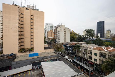 Studio para alugar com 21m², 1 quarto e 1 vaga Studio para alugar com 21m², 1 quarto e 1 vagaVista da Varanda