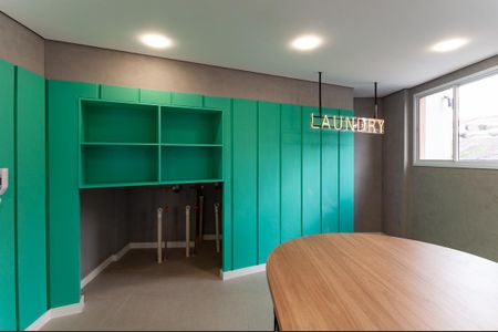 Apartamento à venda com 28m², 1 quarto e sem vagaÁrea Comum - Lavanderia