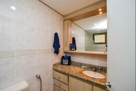 Apartamento à venda com 126m², 3 quartos e 2 vagasBanheiro da Suíte