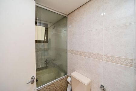 Apartamento à venda com 126m², 3 quartos e 2 vagasBanheiro da Suíte