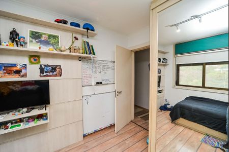 Apartamento à venda com 126m², 3 quartos e 2 vagasQuarto 1