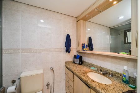 Apartamento à venda com 126m², 3 quartos e 2 vagasBanheiro da Suíte