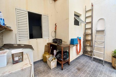 Casa à venda com 129m², 2 quartos e 3 vagasÁrea de Serviço