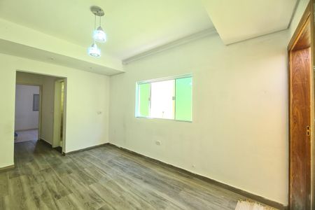 Sala de casa para alugar com 2 quartos, 55m² em Cidade São Mateus, São Paulo