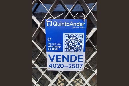 Casa à venda com 200m², 3 quartos e 2 vagasFachada