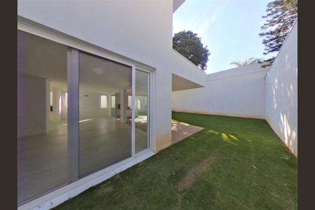 Casa à venda com 415m², 4 quartos e 4 vagas