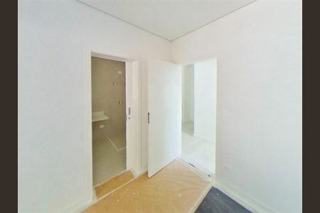 Casa à venda com 4 quartos, 415m² em Jardim Marajoara, São Paulo