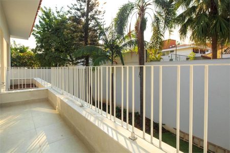 Casa à venda com 380m², 5 quartos e 4 vagas