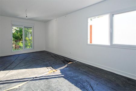 Casa à venda com 380m², 5 quartos e 4 vagas