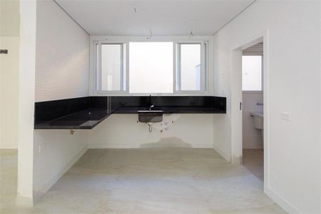 Casa à venda com 380m², 5 quartos e 4 vagas