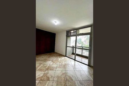 Apartamento à venda com 166m², 4 quartos e 1 vaga