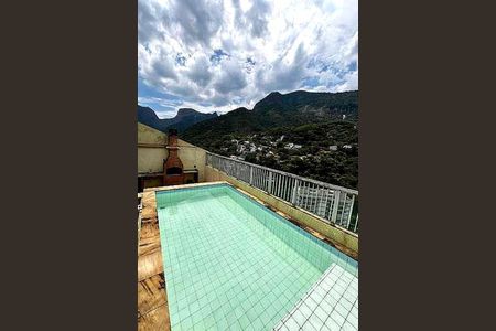 Apartamento à venda com 166m², 4 quartos e 1 vaga