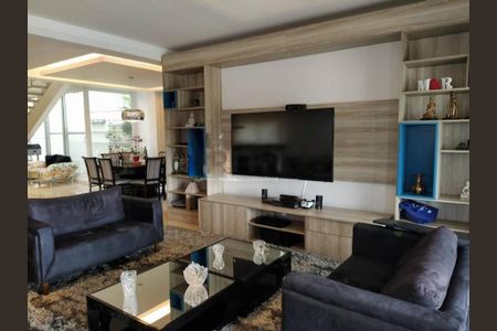 Casa à venda com 358m², 4 quartos e 1 vaga
