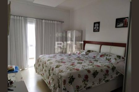 Casa à venda com 358m², 4 quartos e 1 vaga