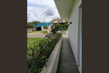 Casa à venda com 358m², 4 quartos e 1 vaga