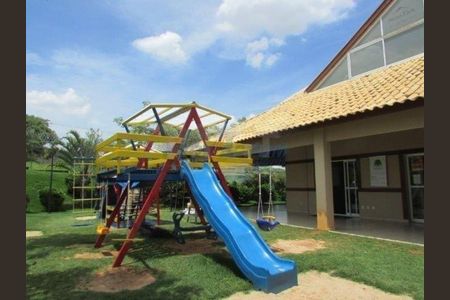 Casa à venda com 358m², 4 quartos e 1 vaga
