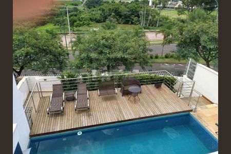 Casa à venda com 358m², 4 quartos e 1 vaga