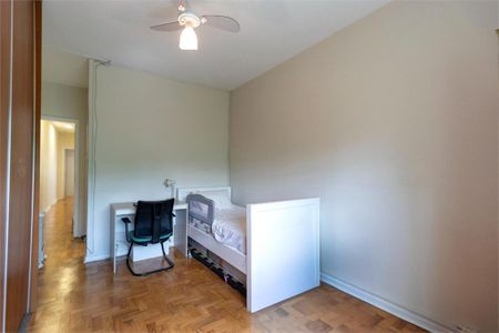 Casa à venda com 150m², 3 quartos e 2 vagas