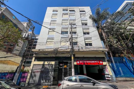 Apartamento à venda com 69m², 2 quartos e sem vaga Apartamento à venda com 69m², 2 quartos e sem vagaFachada