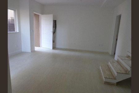 Casa à venda com 3 quartos, 89m² em Vila Butantã, São Paulo