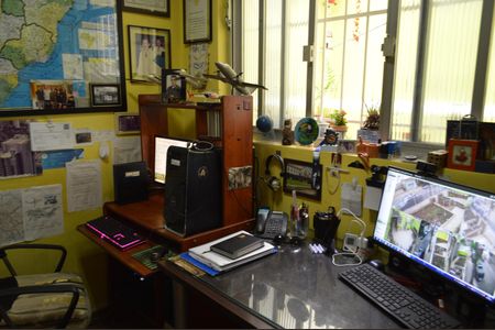 Casa para alugar com 280m², 5 quartos e 3 vagasEscritório