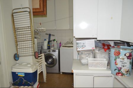 Casa para alugar com 280m², 5 quartos e 3 vagasÁrea de Serviço