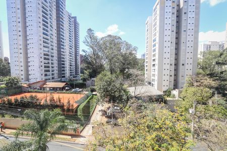Vista da Varanda de apartamento para alugar com 2 quartos, 49m² em Parque Reboucas, São Paulo