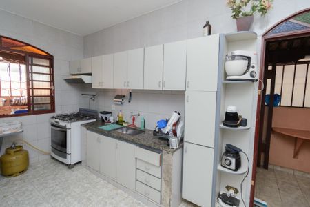 Casa para alugar com 432m², 3 quartos e 3 vagasCozinha