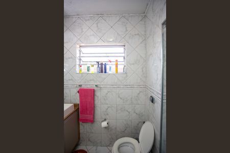 Casa à venda com 275m², 4 quartos e 2 vagasBanheiro da Suíte