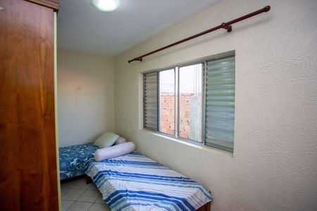 Casa à venda com 275m², 4 quartos e 2 vagasQuarto 2