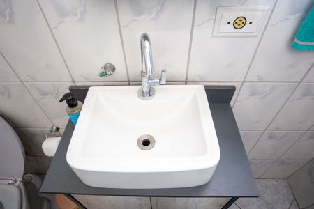 Casa à venda com 275m², 4 quartos e 2 vagasBanheiro 1