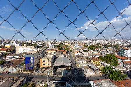 Apartamento à venda com 71m², 3 quartos e 3 vagas Apartamento à venda com 71m², 3 quartos e 3 vagasVista