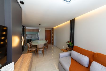 Apartamento à venda com 71m², 3 quartos e 3 vagas Apartamento à venda com 71m², 3 quartos e 3 vagasSala