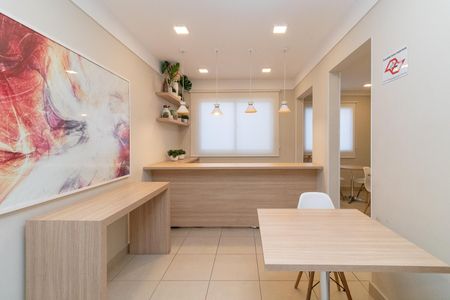 Apartamento à venda com 45m², 2 quartos e sem vagaÁrea comum - Salão de festas