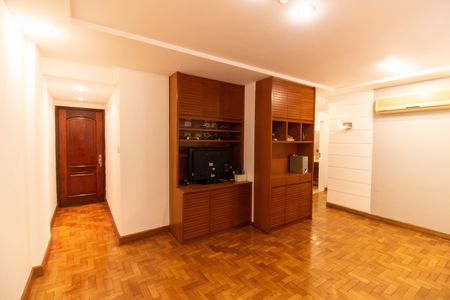 Sala de apartamento à venda com 3 quartos, 147m² em Icaraí, Niterói