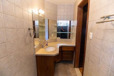 Apartamento à venda com 147m², 3 quartos e 1 vagaBanheiro da Suíte