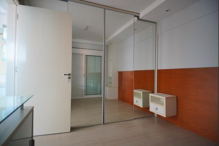 Quarto de apartamento à venda com 1 quarto, 51m² em Petrópolis, Porto Alegre