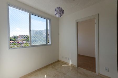 Apartamento para alugar com 34m², 2 quartos e sem vagaSala