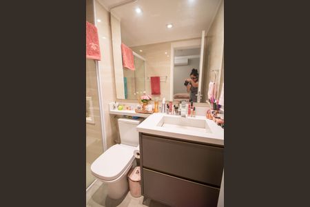 Apartamento à venda com 71m², 2 quartos e 1 vagaBanheiro do Quarto 2