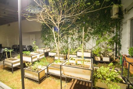 Apartamento à venda com 71m², 2 quartos e 1 vagaÁrea comum